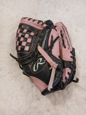 Rawlings Kids Pink and Black Baseball Glove